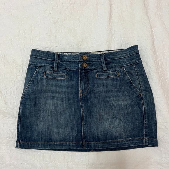Lucky Brand - mid-rise jean denim skirt - size 4 (27 in) - Picture 1 of 3